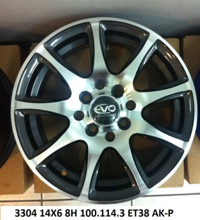 Mags 14 inch 6 width 8 holes silver